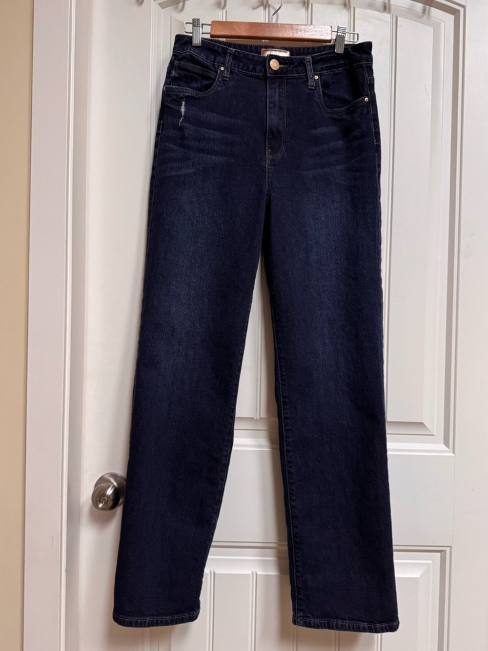 Kut from the Kloth Dark Wash Sienna Wide Leg High Waist Jeans. Size 4
